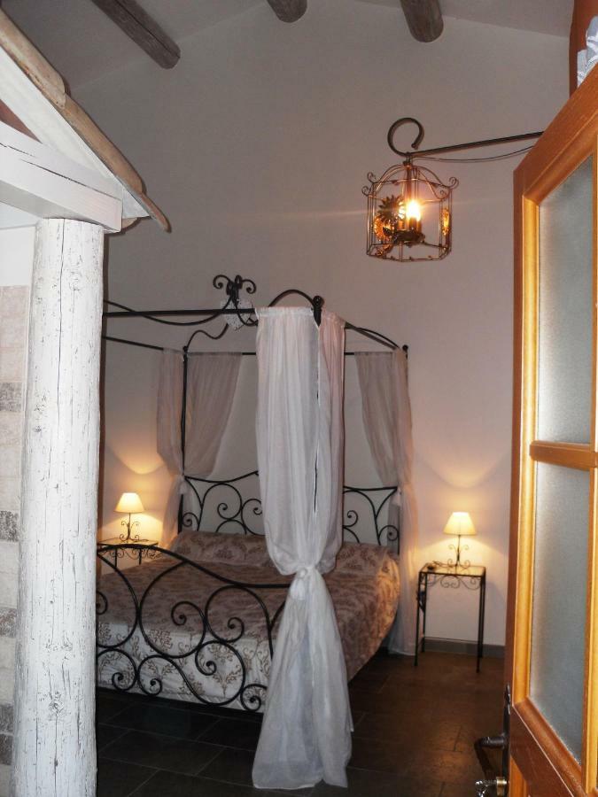 On Dirait Le Sud Chambres D'Hotes Dans Village Proche Ales En Cevennes Saint Julien Les Rosiers Exteriör bild